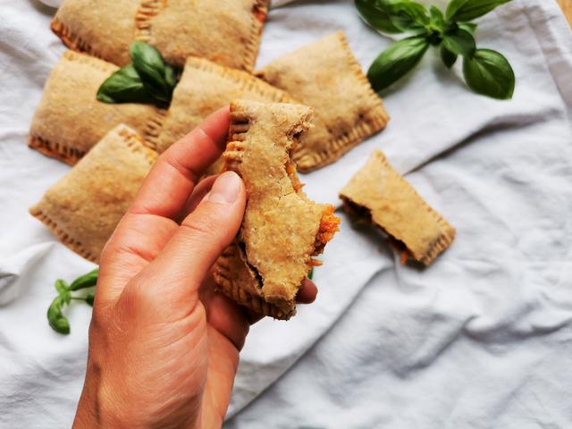 Vollkorn-Gemüse-Pizzatscherl: warm und kalt ein Genuss | Foto: Katrin Ebetshuber