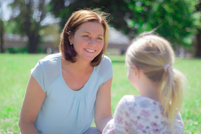 Doris Schmidl  zum Thema „25.359 Familienpass-Inhaber im Bezirk St. Pölten nutzen die kostenlose Vorteilscard“.
  | Foto: Volkspartei Niederösterreich