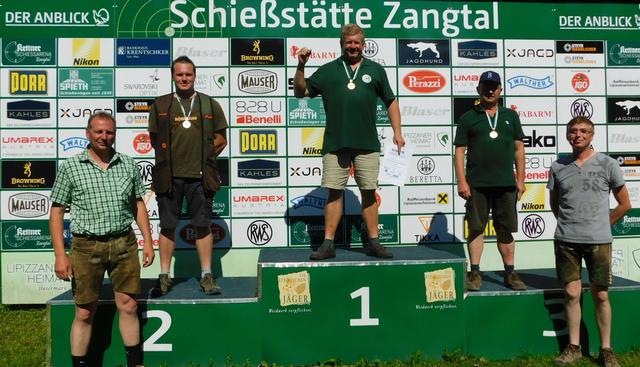 Franz Spörk holte sich den Landesmeister-Titel in der Allgemeinen Klasse. Platz zwei ging an Günther Koch und Platz drei an Sallegger Herbert aus Weiz mit 341 Punkten.