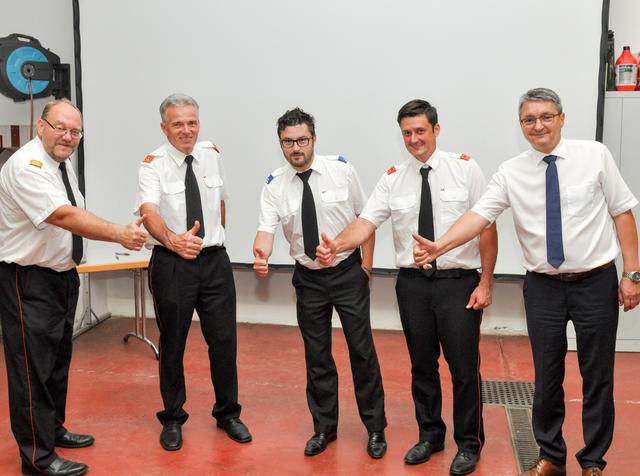 BR Josef Gaich, HBI Franz Hutter, der neue OBI Alois Lipp, HBM Markus Hetzl, Bgm. Alois Resch (v.l.) | Foto: FF Gussendorf