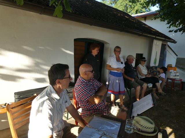 Weinviertler Brauchtum mit Geschichte, Musik und Literatur.