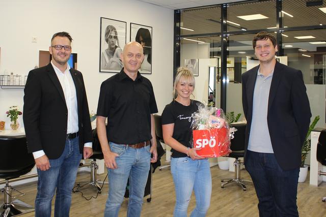 Das SPÖ-Trio gratulierte Kerstin Pabst zum Start in der Rathauspassage.