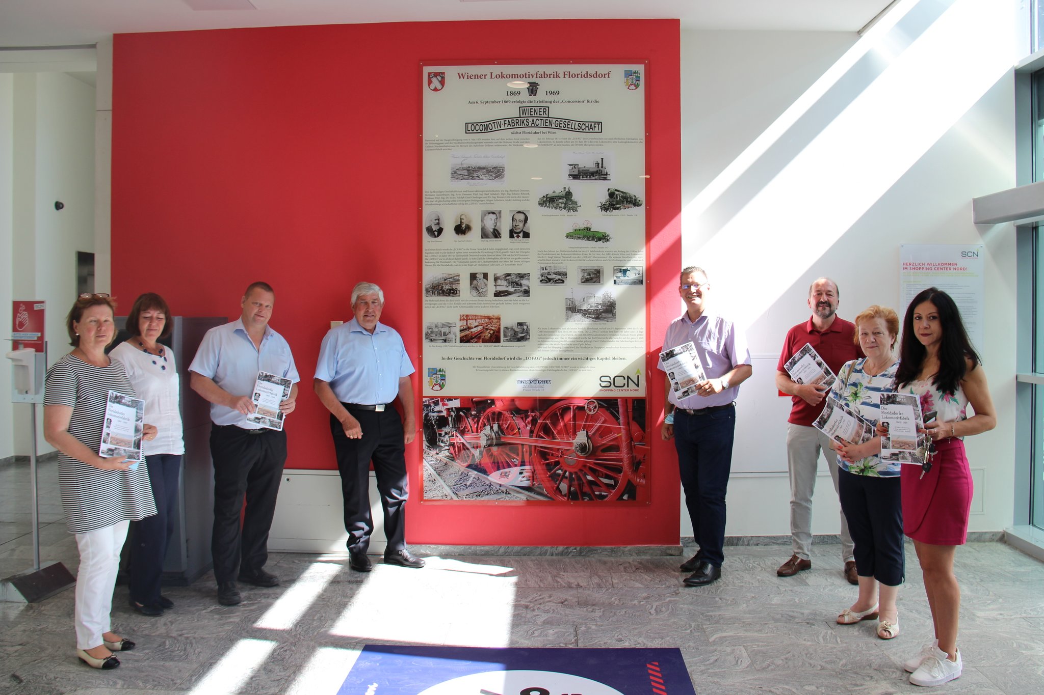 Floridsdorfer Bezirksgeschichte Gedenktafel für die Lokomotivfabrik im