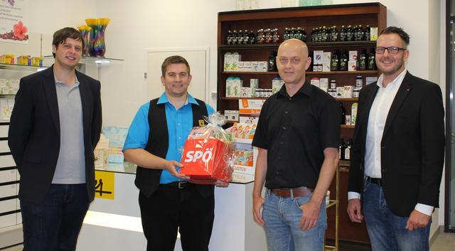 Die Köflacher SPÖ-Delegation mit Hartin Hittaller in der Rathauspassage.