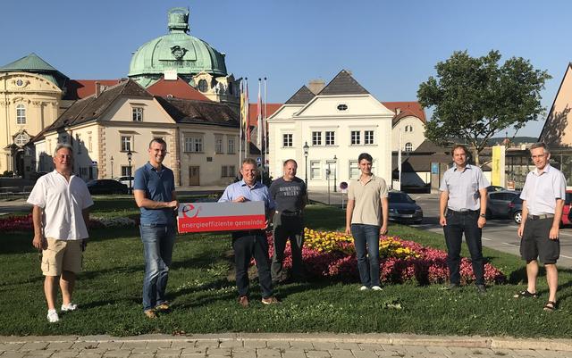 Das e5-Team um Stadtrat Karl Schmid (SPÖ), Vizebürgermeister und e5-Teamleiter Roland Honeder (ÖVP), Umweltgemeinderat Stadtrat Leopold Spitzbart (ÖVP), Gemeinderat Stefan Hehberger (PUK), Jugendgemeinderat Christopher Schulz (ÖVP), e5-Gemeindebetreuer Markus Maxian und Umweltreferatsleiter Alexander Weber haben gemeinsam viel vor.