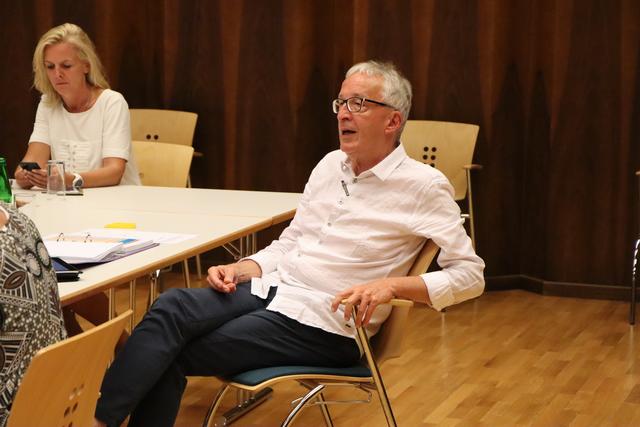 ÖVP-Finanzreferent Stadtrat Herbert Mayer: "Ohne finanzielle Unterstützung droht der Konkurs." | Foto: Othmar Kolp