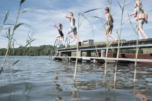 Alle Badestellen in Oberösterreich sind zum Baden geeignet. Die zweite Kontrolle lieferte allerdings etwas schlechtere Ergebnisse als die erste. Darüber informiert jetzt Wasser-Landesrat Wolfgang Klinger (Symbolbild). | Foto: Oberösterreich Tourismus GmbH
