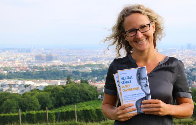 Neo-Autorin Birgit Neuruhrer ist Mentaltrainerin sowie ausgebildete Lebens-, Sozial- und Unternehmensberaterin.