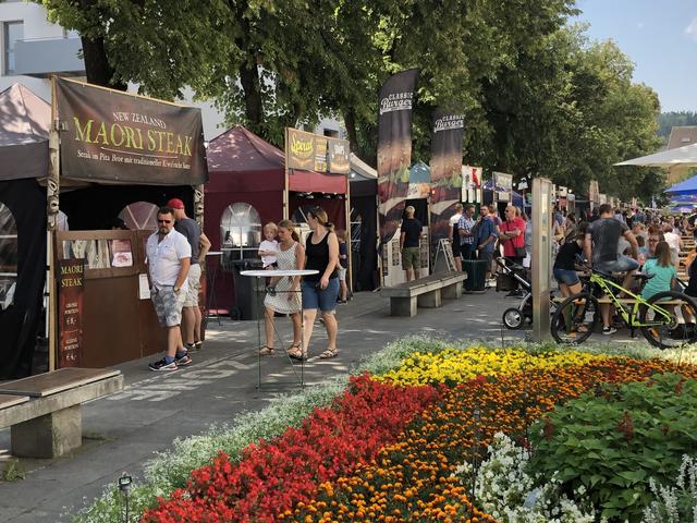 Das große Angebot und das Wetter verhalfen dem European Street Food Festival zu einem vollen Erfolg.