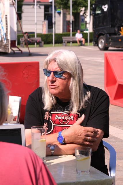 Auch ein Rock'n'Roller: 50 Jahre Musikerkarriere. | Foto: Leonie Pototschnig