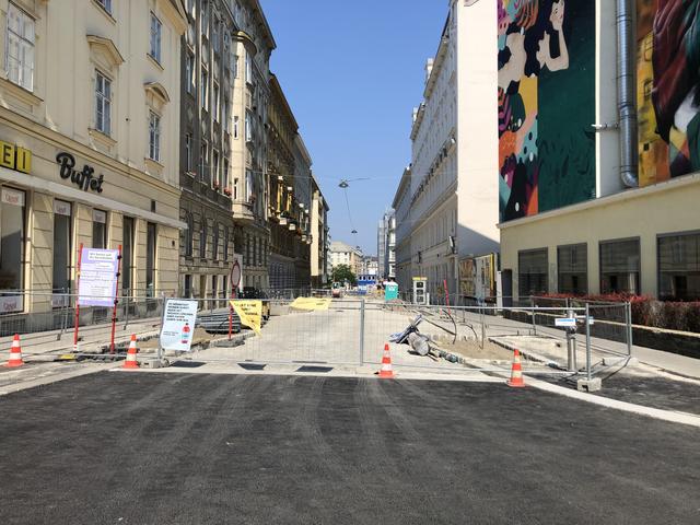 Großbaustelle: So sieht die Phorusgasse von der Wiedner Hauptstraße kommend derzeit aus. | Foto: Barbara Schuster