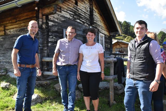 Landwirtschaftskammerpräsident Josef Hechenberger, Peter und Maria Pranger, Benedikt Van Staa | Foto: Michael Kendlbacher