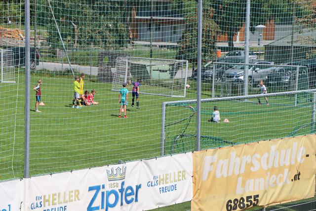 Angeboten wird das Sport Ferien Camp in Zams für sieben bis 14-Jährige.