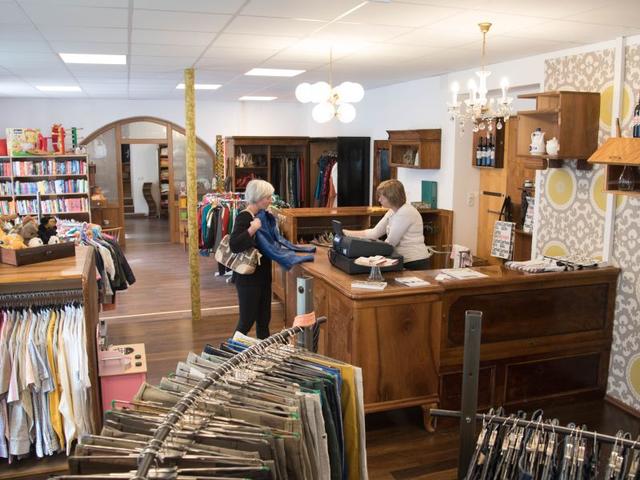 Verschiedenste Waren zu erschwinglichen Preisen sind etwa im Carla-Laden in Bad Radkersburg erhältlich.