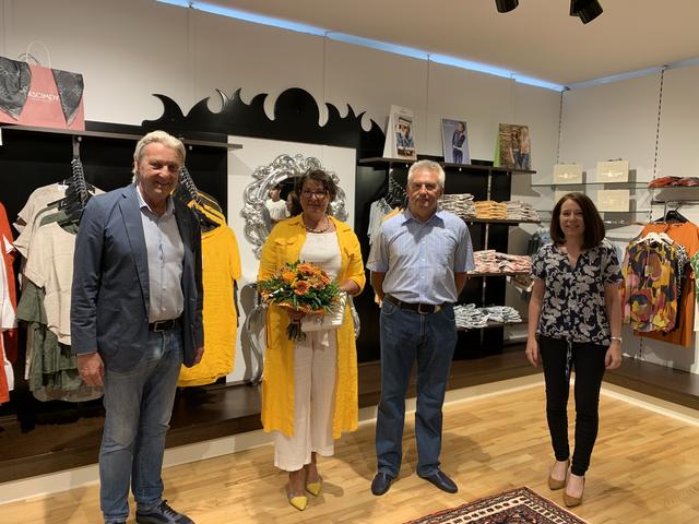 Bezirksstellenobmann Alfred Babiinsky, Dr. Daniela Cadariu, Marcel Cadariu, FIW-Bezirksvertreterin Bettina Heinzl.
