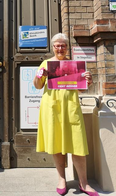 Christine Hahn, Neos Favoriten