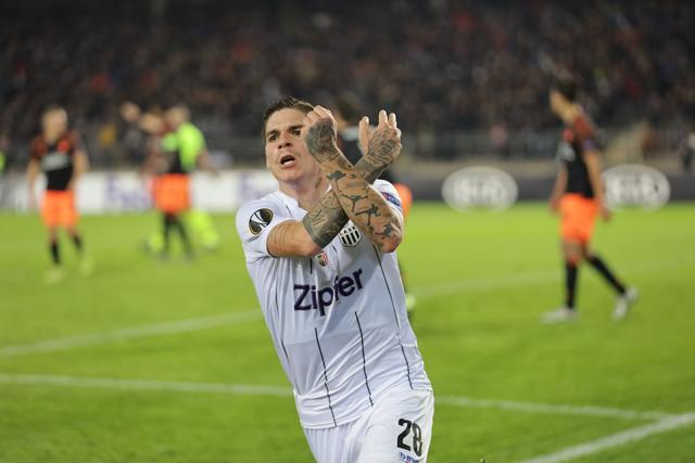 In die Herzen gespielt: Frieser und seinen unverkennbaren Jubel werden die Fans der Linzer Athletiker vermissen.