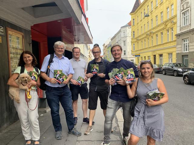 Michael Trinko (2.v.r.) und sein fleißiges Team.