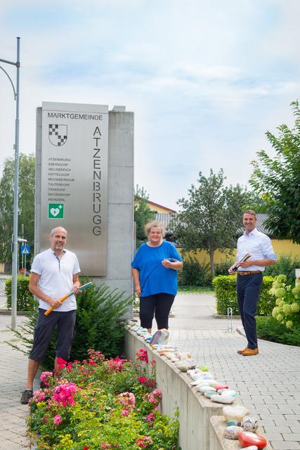 Vizebürgermeister Franz Buchberger, Bürgermeisterin Beate Jilch und kabelplus Geschäftsführer Gerhard Haidvoge