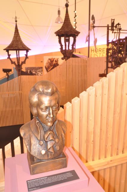 Auch die Mozart-Büste entstand in einer Glockengießerei. | Foto: Schilling