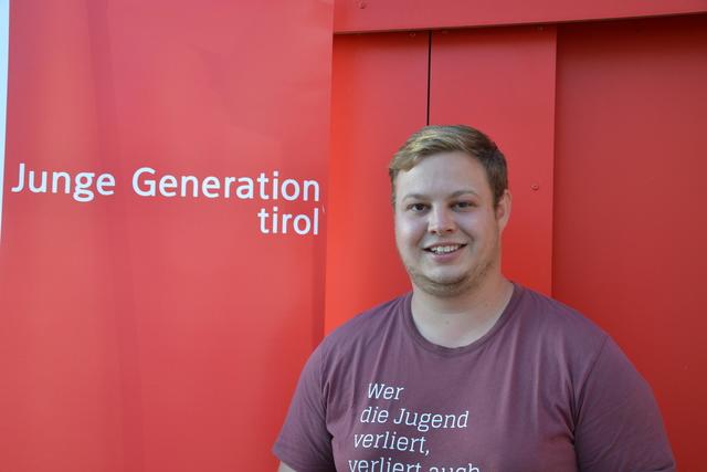 Philipp Pflaume, Vorsitzender der Jungen Generation Oberland: „Junge Menschen zieht es meist dorthin, wo es ihnen am besten gefällt. Hier soll ein Instrument geschaffen werden, damit die Jugendlichen ihre Gemeinde mitgestalten können und sich dort auch wohl fühlen.“ | Foto: Junge Generation Oberland/Philipp Pflaume