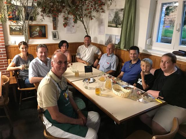 LK-Präs. Niki Berlakovich war im Mostschank Luif zu Gast. | Foto: LK Burgenland/Hettlinger