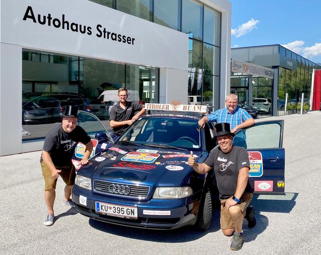 Von links: Martin Reiter, Benni Wurm und Martin Ungericht (beide Autohaus Strasser), Jakob Scheidnagl.
