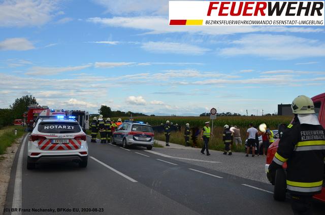 Ein tragischer Verkehrsunfall ereignete sich in den Morgenstunden des 23. Augusts | Foto: BFKdo-EU