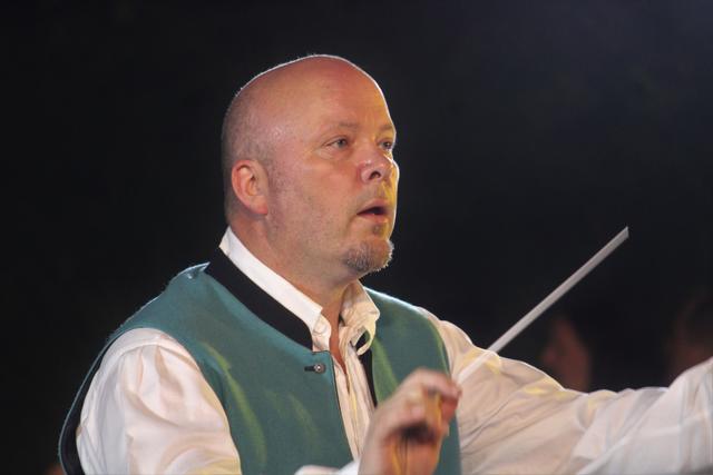 Kapellmeister David Ederer dirigierte seine Kapelle aus St. Kathrein am Offenegg.