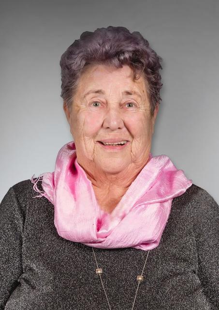 Dame Grossmutter Schwarz Doppelter