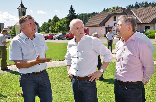 Im Bezirk Südoststeiermark fanden Lagebesprechung und Lokalaugenschein statt. | Foto: LFV Franz FINK
