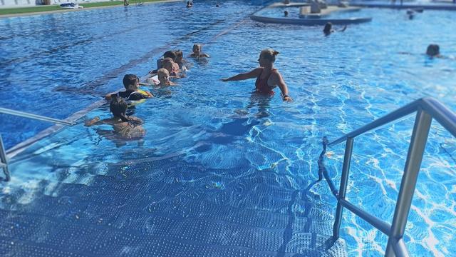 Gratis-Schwimmkurs für Grafensteiner Kinder. | Foto: Gemeinde Grafenstein 