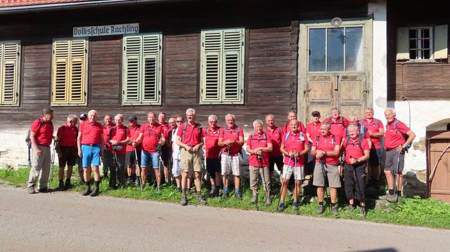 Jeden Dienstag sind die 30 Wanderer in der Region unterwegs. | Foto: KK