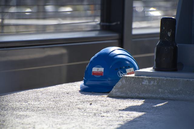 Nun pausiert die Baustelle auf der Voestbrücke erst einmal für zwei Jahre. Ab 2022 wird dann die Hauptbrücke saniert. | Foto: Baumgartner/BRS