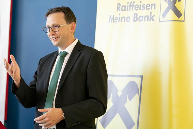 Matthias Zitzenbacher, Geschäftsleiter der Raiffeisenbank Leoben-Bruck | Foto: www.klauspressberger.com