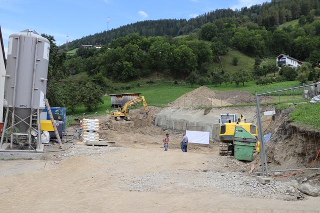 Am vergangenen Freitag erfolgte der Spatenstich in Kauns, die Fertigstellung ist im Winter 2021 geplant. | Foto: Siegele
