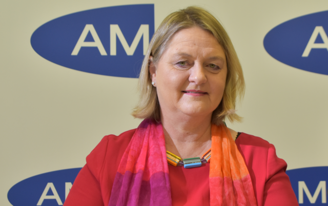 „Bei 40.000 Beschäftigten konnte das AMS beitragen, dass sie ihren Job behalten konnten“, so AMS-Chefin Helene Sengstbratl.