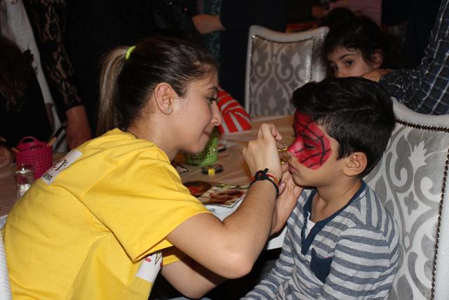 Nachbarschaftsfest am Leipziger Platz: Nicht fehlen darf Kinderschminken – und das kostenlos. | Foto: Verein BSKI