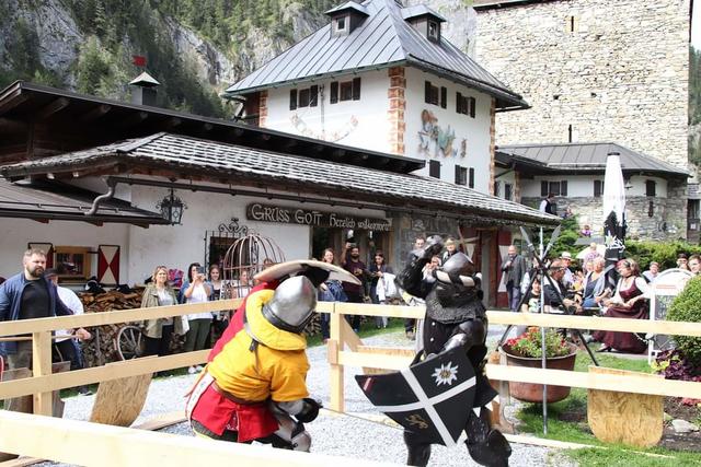 In allen drei Disziplinen ging es auf der Burg Klammstein beim Schwertkampf-Turnier zur Sache. | Foto: Bernhard Wessley / Sarah Haras