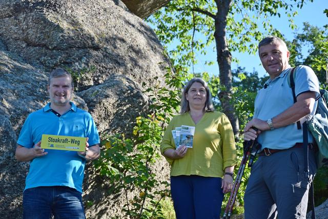Von links: Stefan Wunderle, Barbara Derntl und Hans Hinterreiter. | Foto: Renate Schmiedberger