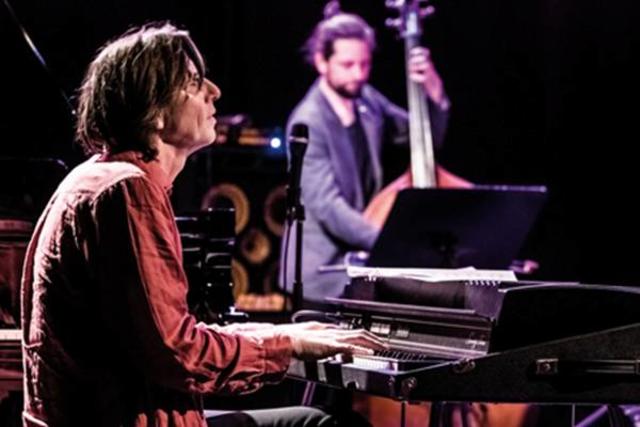 Tauchen Sie in die Welt des Jazz mit dem Uli Datler Trio in Jenbach
