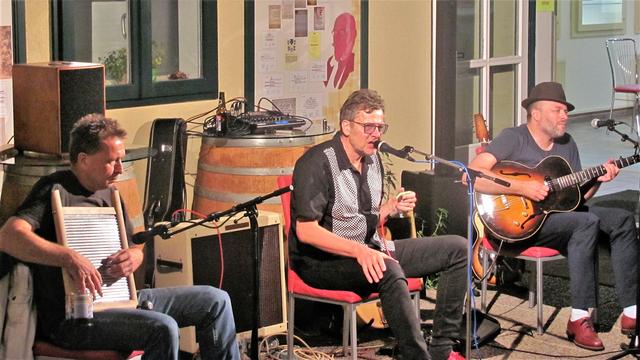 Wolfgang Leinweber, Peter Samek und Gery Höller (v.l.) sind The Hoodoo Men. | Foto: Hans Weghofer