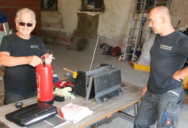 Plakette und Prüfbericht gab es nur bei völlig intaktem Gerät