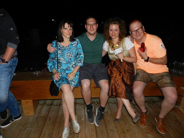 Theresa Mandl, Domik Auer, Christine Mandl
Patrik Wöhrer, hielten leider nicht den Abstand ein