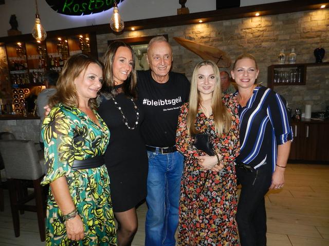 Erika Gieslinger, Isabella Maesaric, Heinz Novak, Irya??? Nina Eichinge