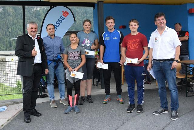 Eis- und Stocksport Jugendstützpunkt Imst - Siegerehrung. | Foto: Schwaighofer