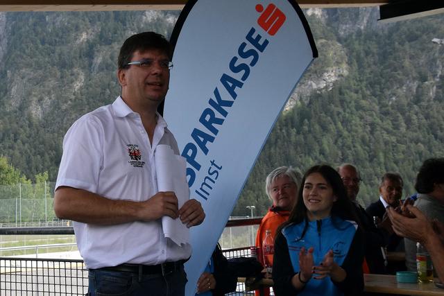 Eis-  Stocksport und Jugendstützpunkt Imst - Siegerehrung. | Foto: Schwaighofer