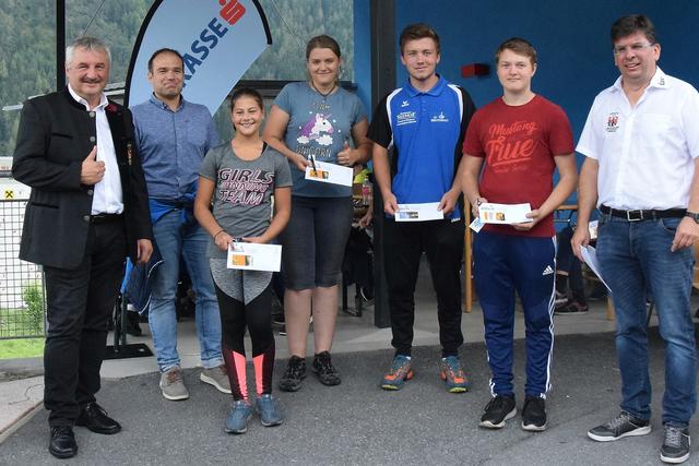 Eis- und Stocksport Jugendstützpunkt Imst - Siegerehrung. | Foto: Schwaighofer