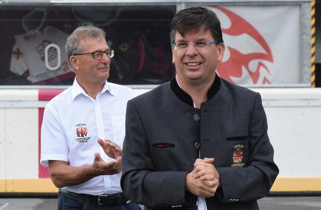 Eis- und  Stocksport Jugendstützpunkt Imst - Gerhard Lang (li.) und Alfred Kaiser (re.). | Foto: Schwaighofer