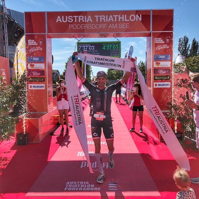 Michael Weiss im Zieleinlauf von Podersdorf | Foto: zVg